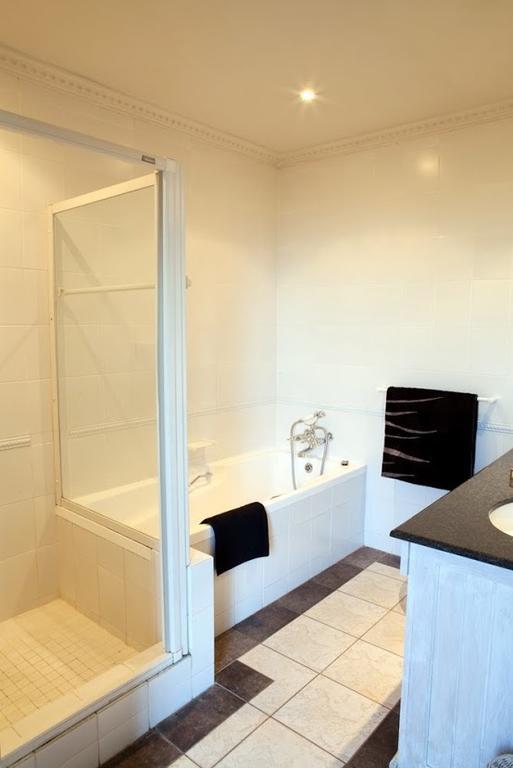 123 Ocean View Drive Apartment Fokváros Szoba fotó